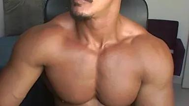 Offline muscleoss on Cam4