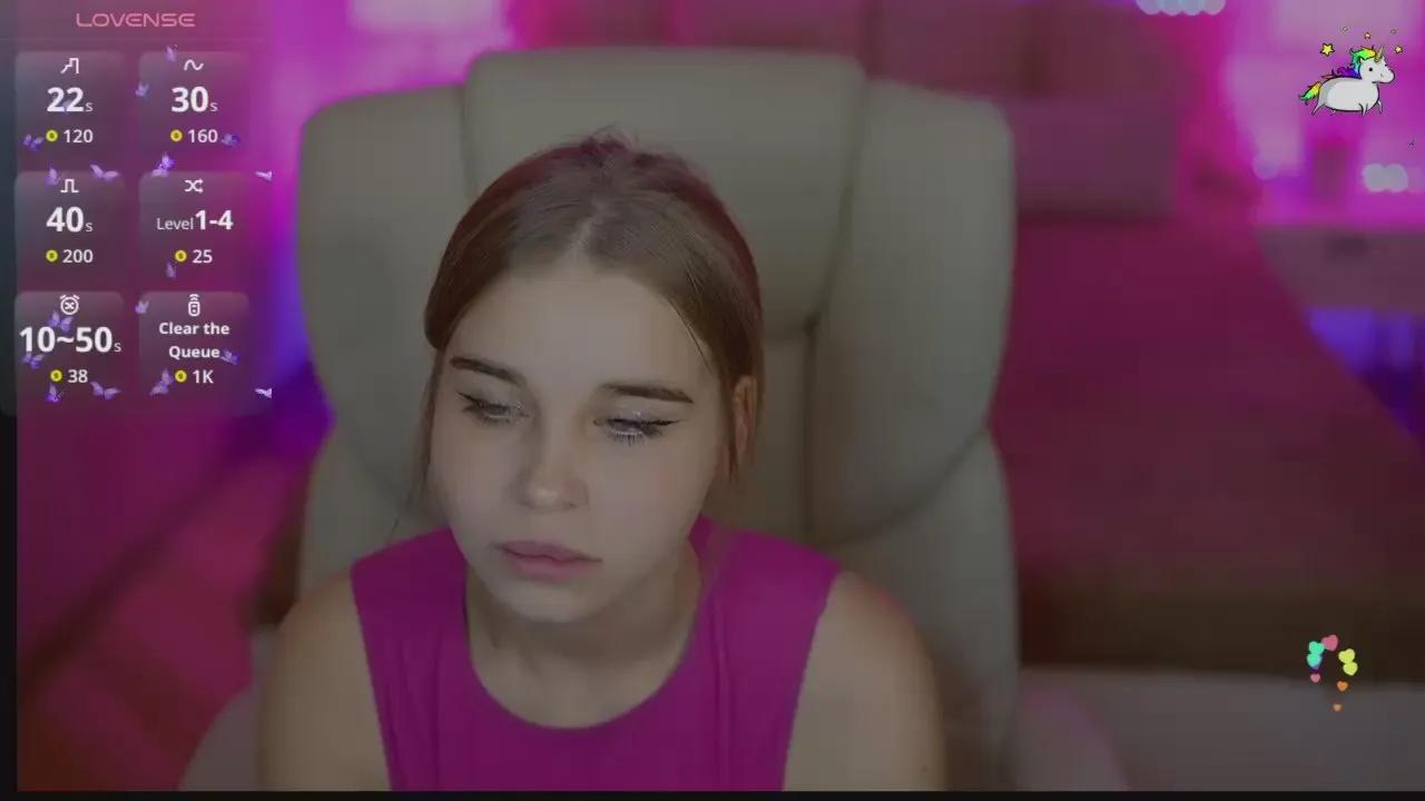 Offline MyLolaSky on Cam4