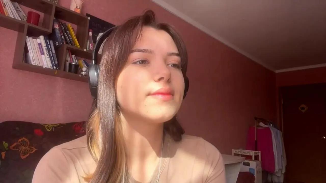 NANA_MARLOW on Cam4 