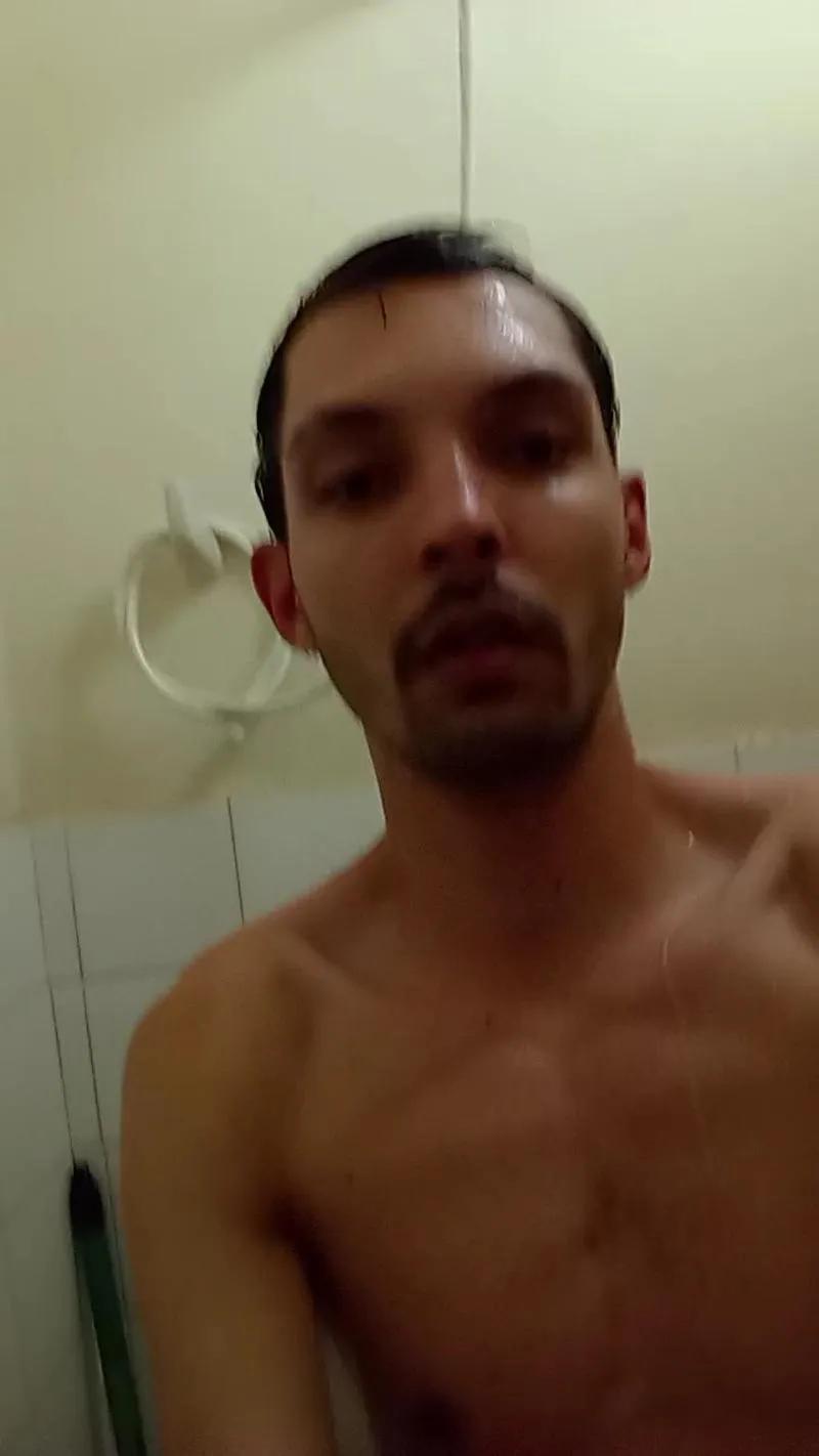 Offline napolitano231 on Cam4