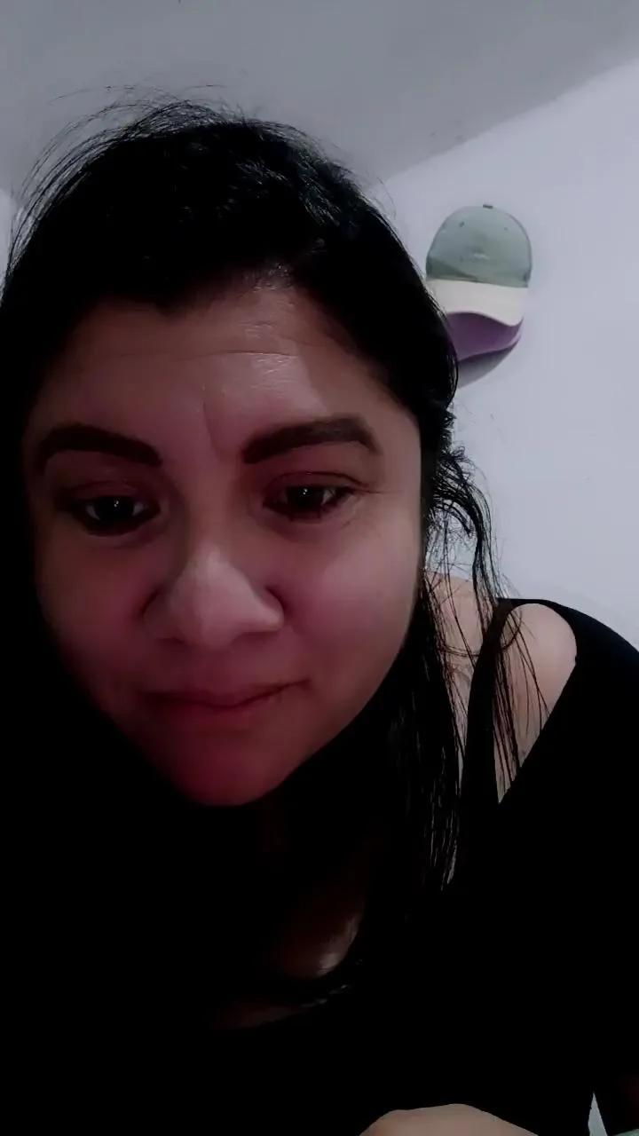 Offline nathalysweet1 on Cam4