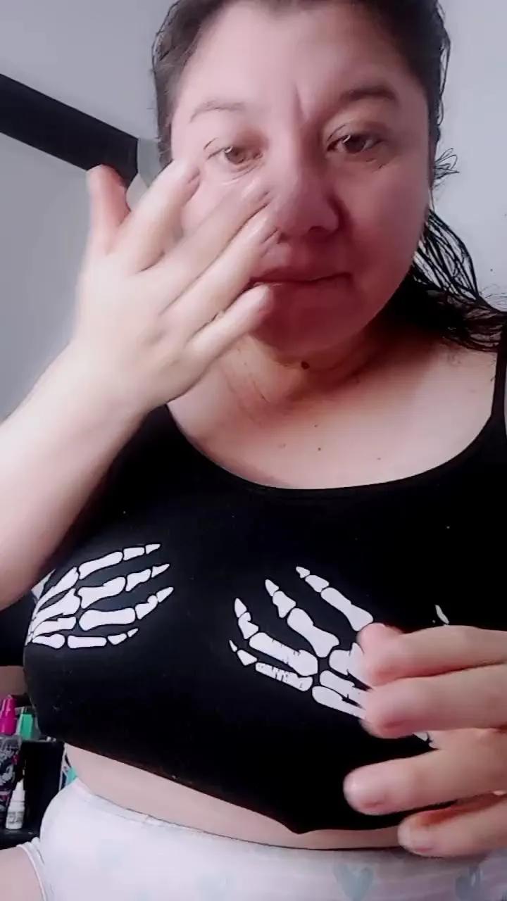 Offline nathalysweet1 on Cam4