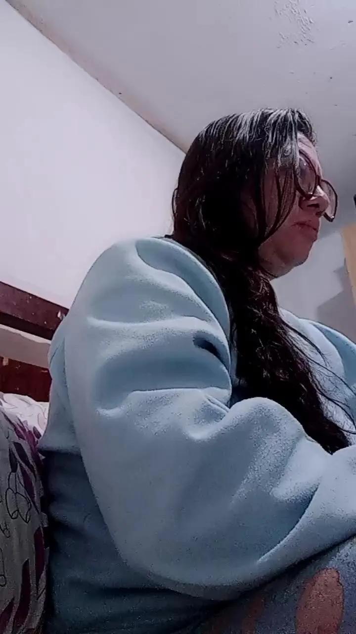 Offline nathalysweet1 on Cam4