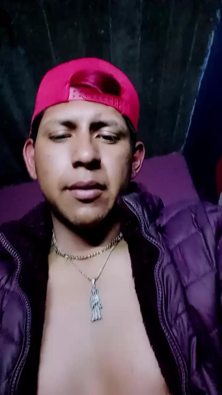 Offline Neto123211 on Cam4