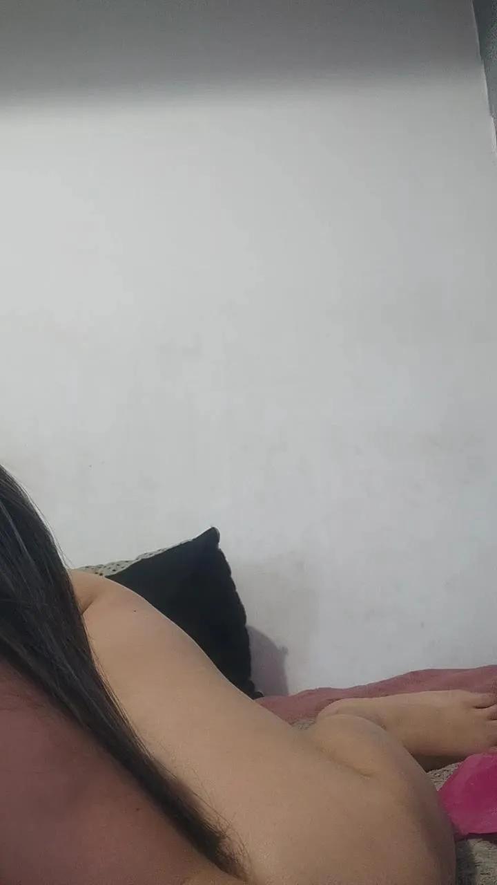 Offline Nyxdiva on Cam4