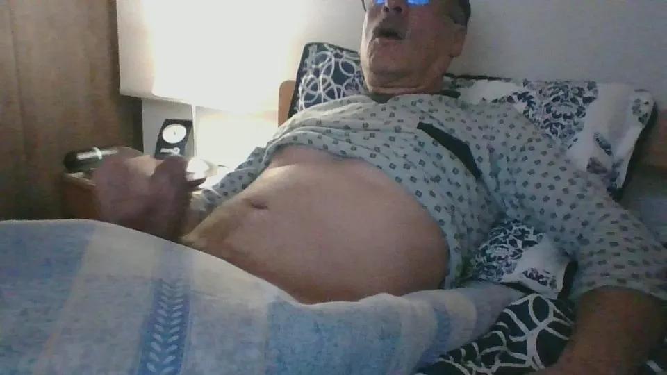 Offline ocorrea1 on Cam4