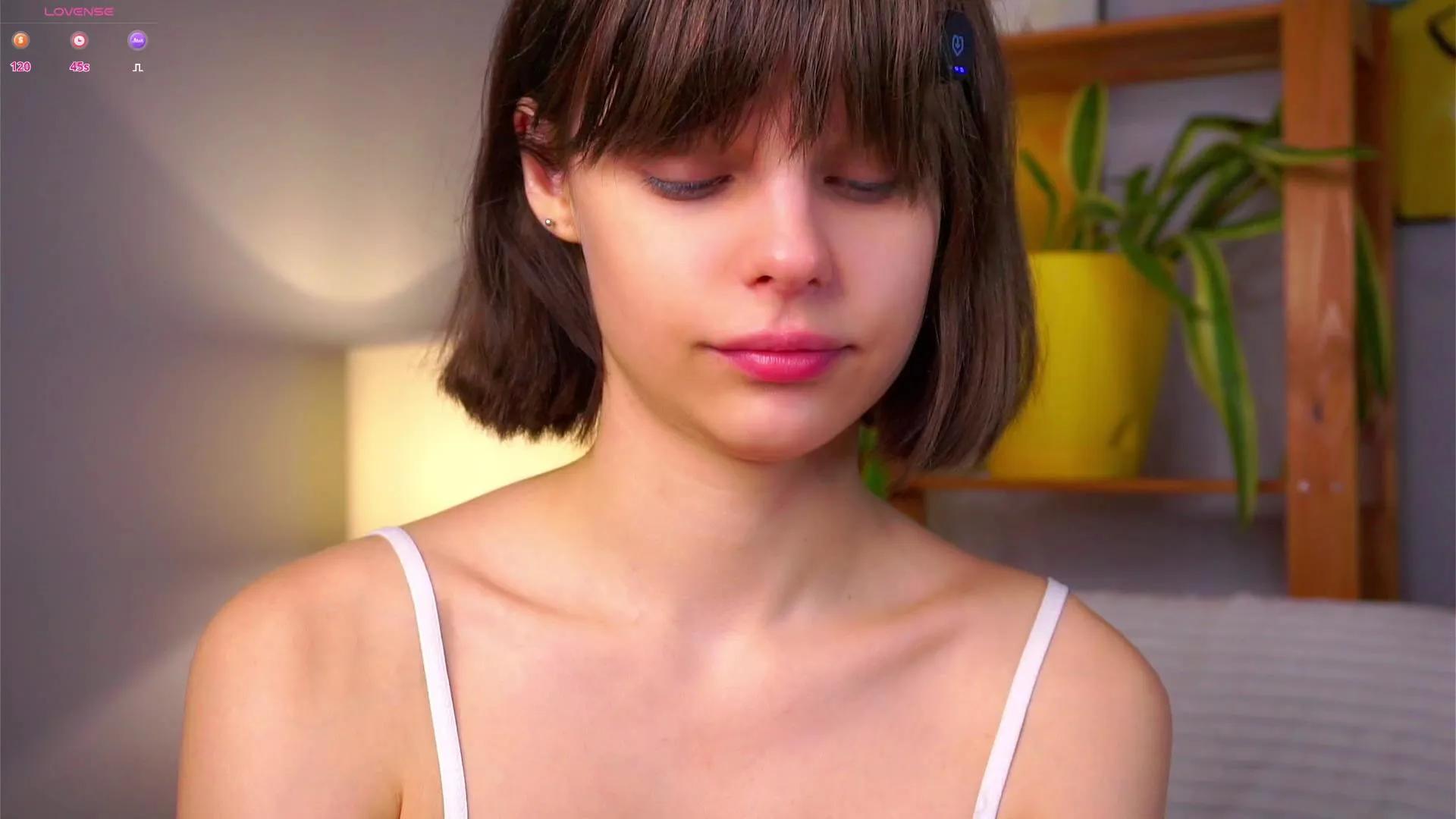 Offline OdetteFarran on Cam4