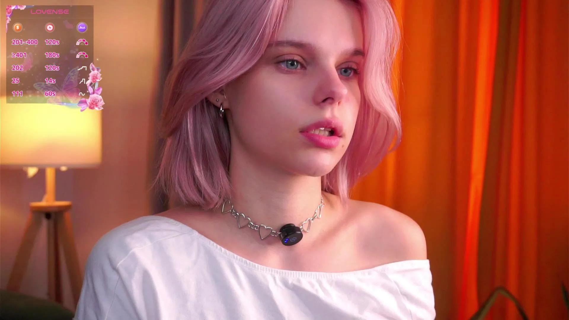 Offline OdetteFarran on Cam4