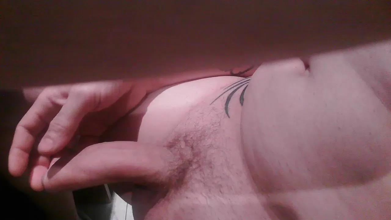 Offline Pajero1976 on Cam4