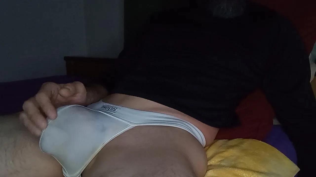 Offline papi40fun on Cam4