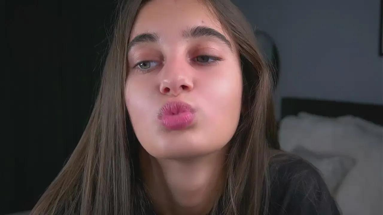 Offline PeaceEmbry on Cam4