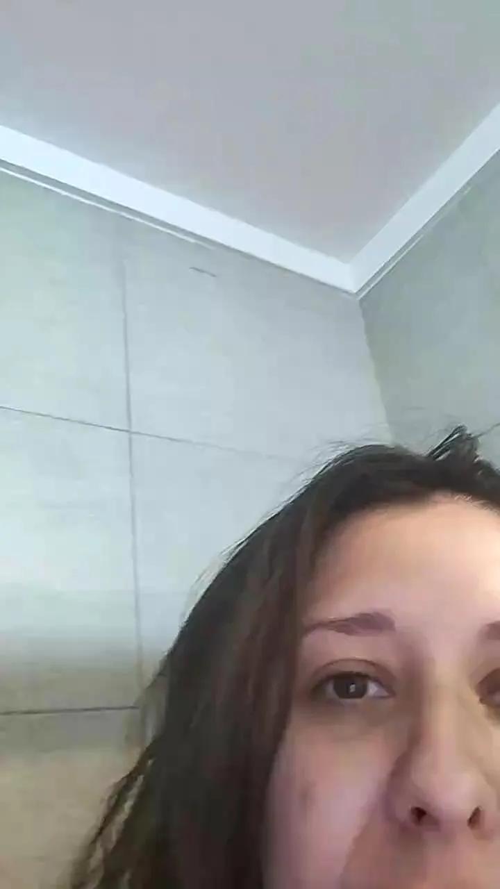 Pimientarojaof on Cam4 