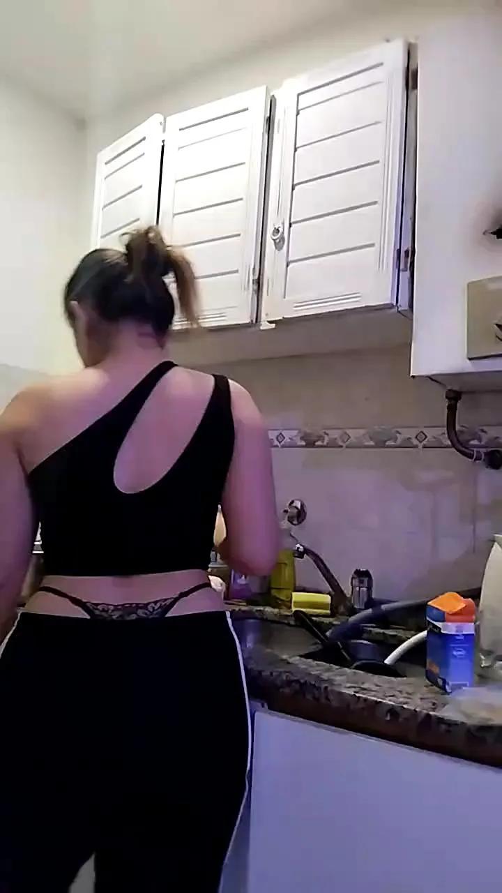 Pimientarojaof on Cam4 