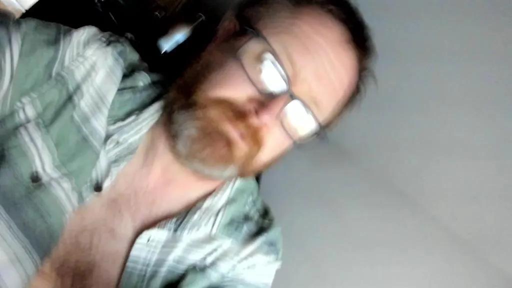 pumpmeup261 on Cam4 