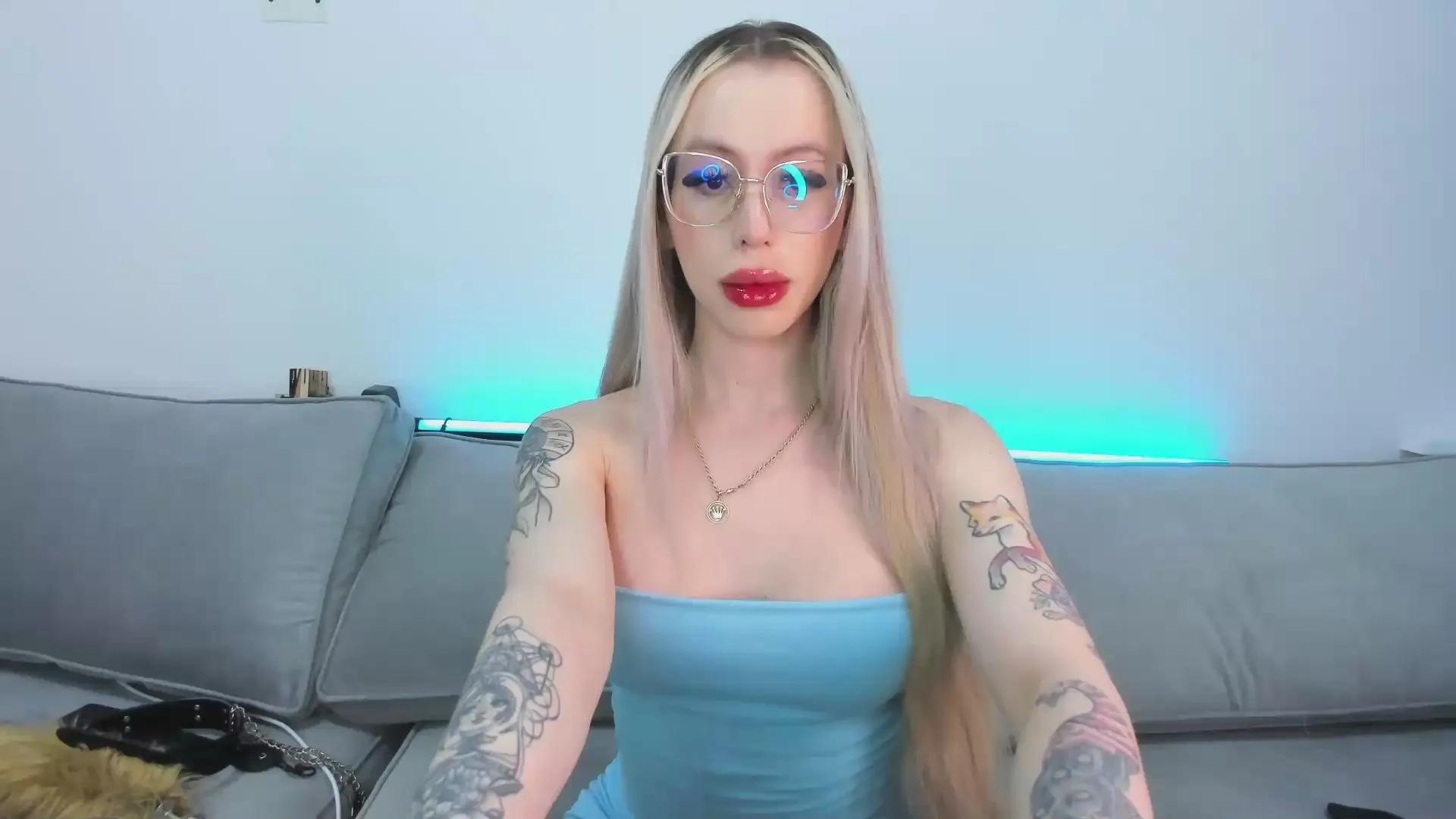 purpleladyx on Cam4 