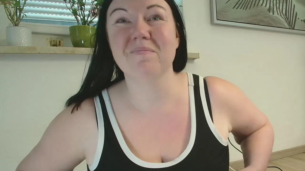 Freechat pussy6wetlips on Cam4