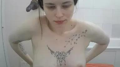 QueenieGriscom on Cam4