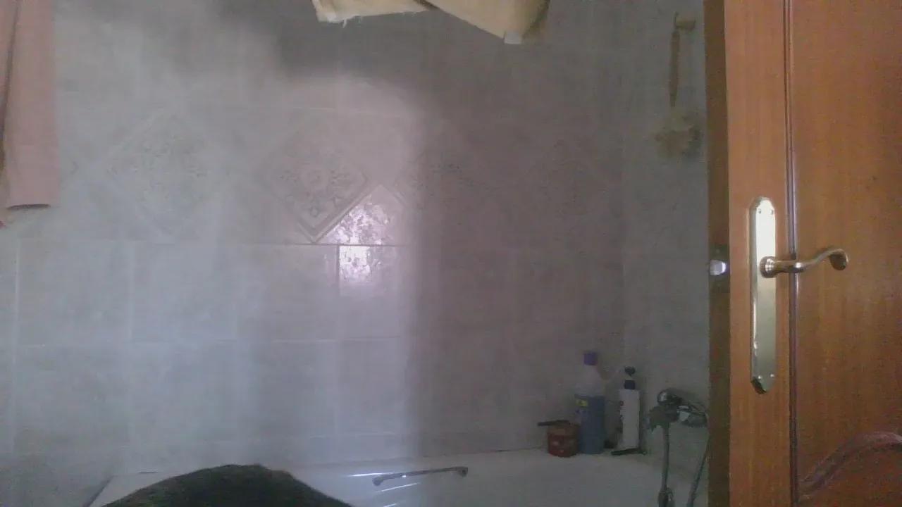 Offline Quenomirees on Cam4