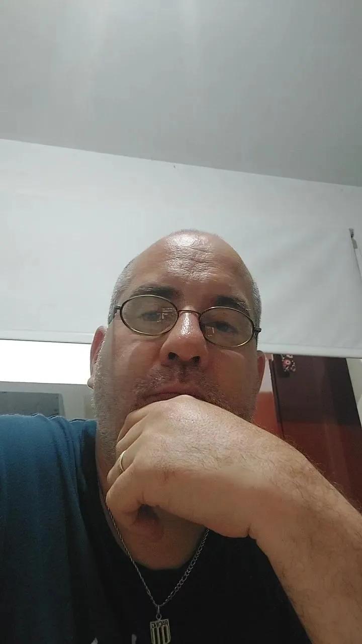 Offline racingclubde on Cam4