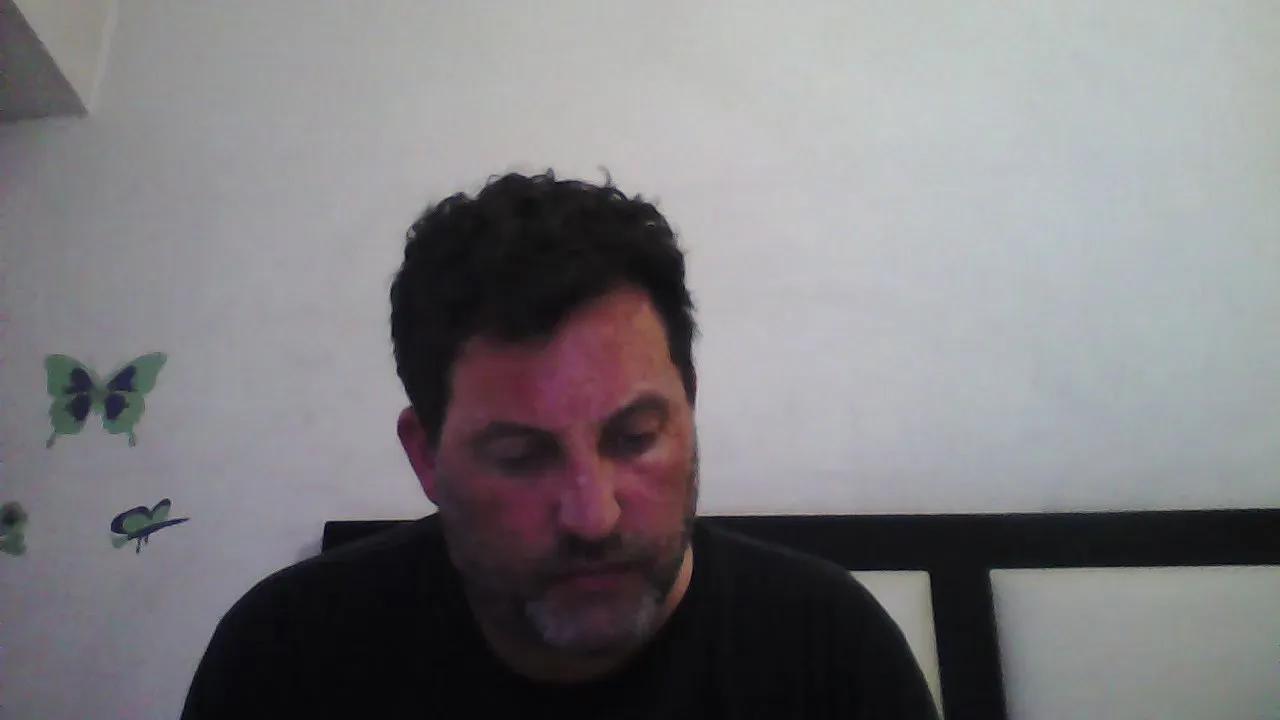 Offline Reload_33 on Cam4