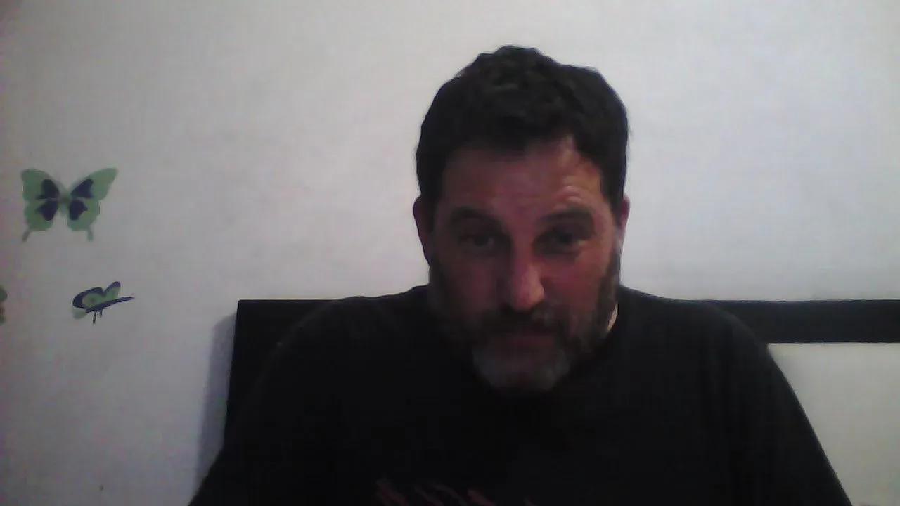 Offline Reload_33 on Cam4