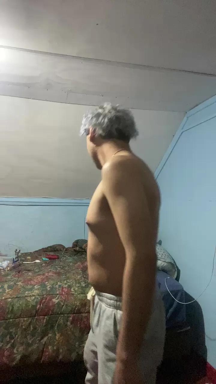 Offline Remielromero777 on Cam4