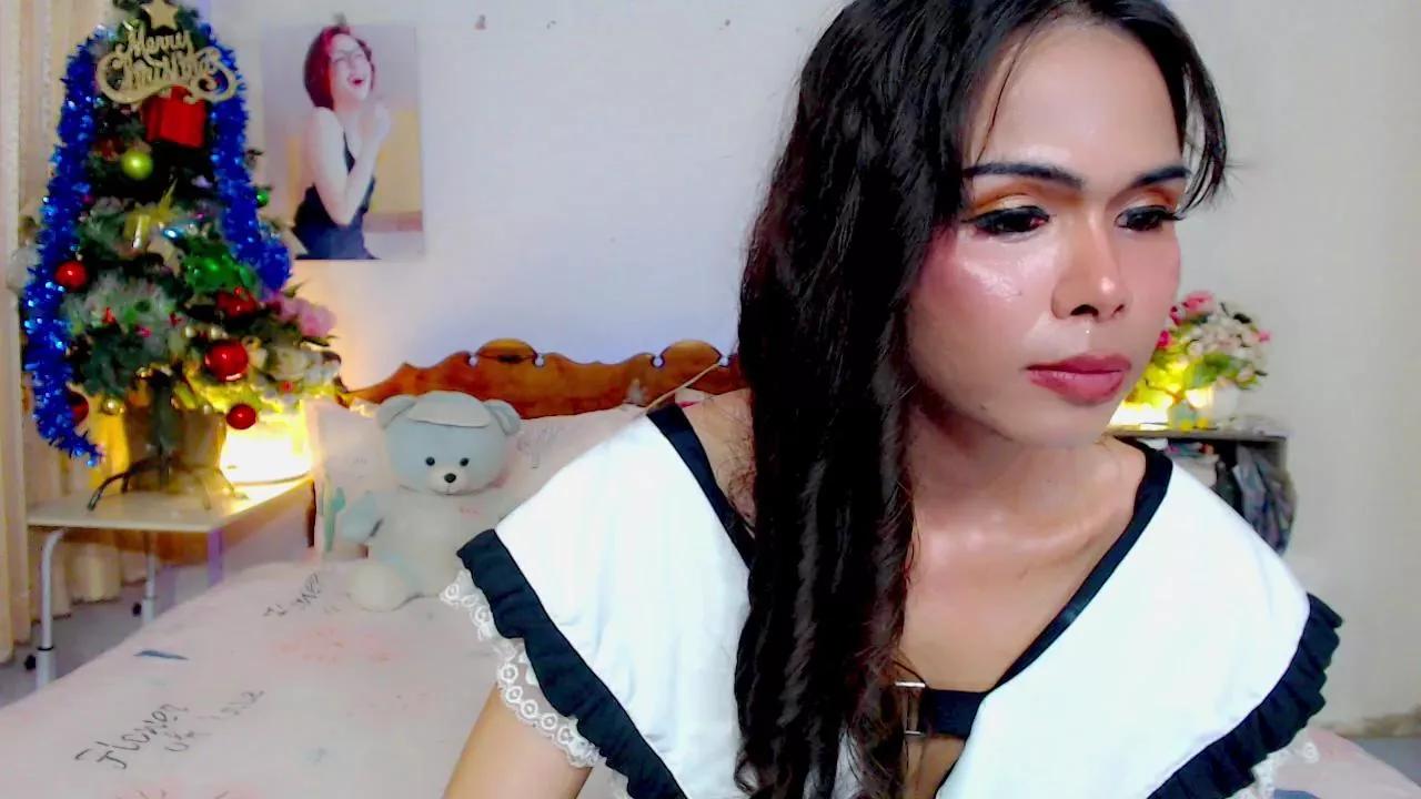 ribbinpink on Cam4 
