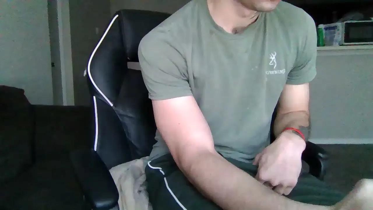 robert1774 on Cam4
