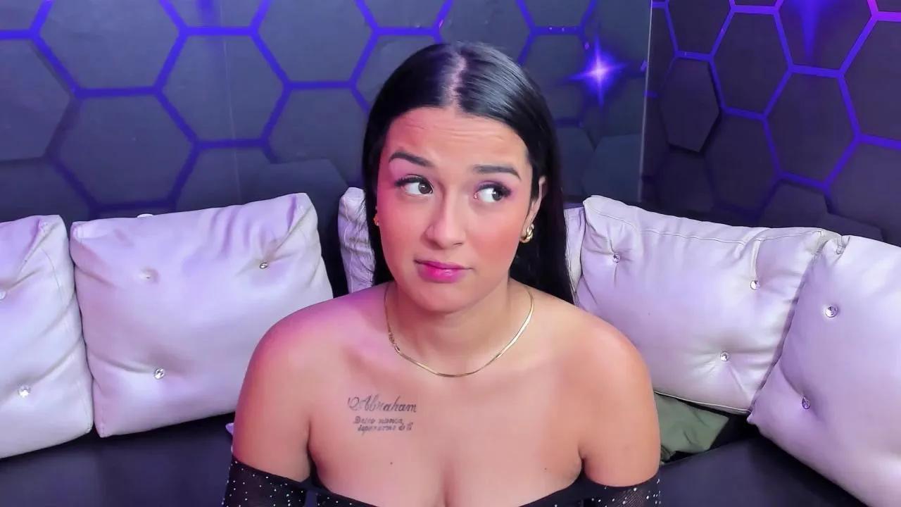 Offline room_kiitty on Cam4