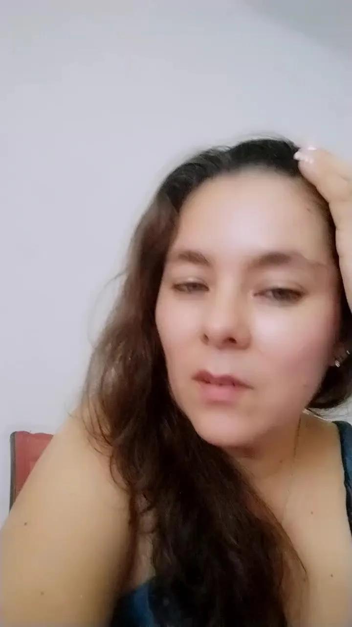 Offline Rose_milff on Cam4