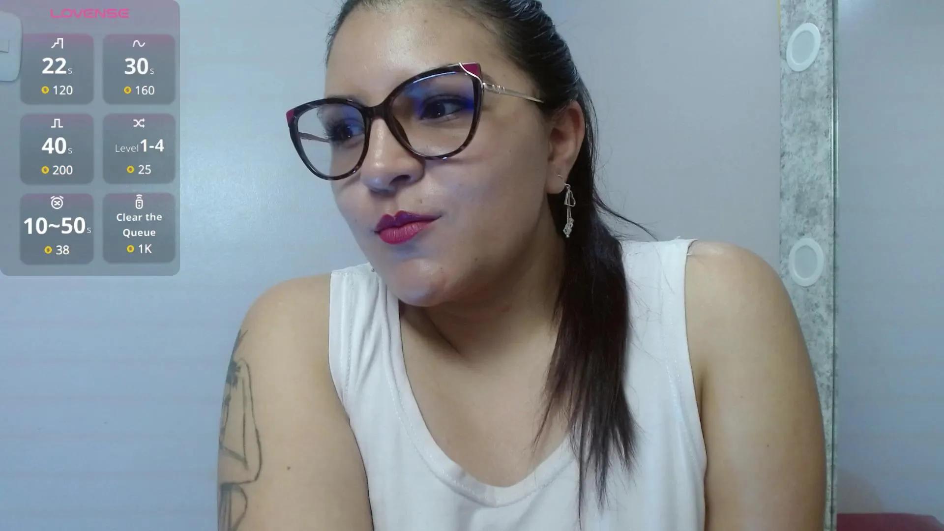 Sahamara_07 on Cam4 