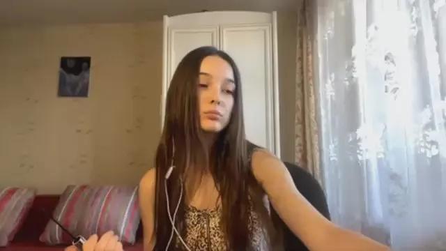 Offline SaranBullert on Cam4