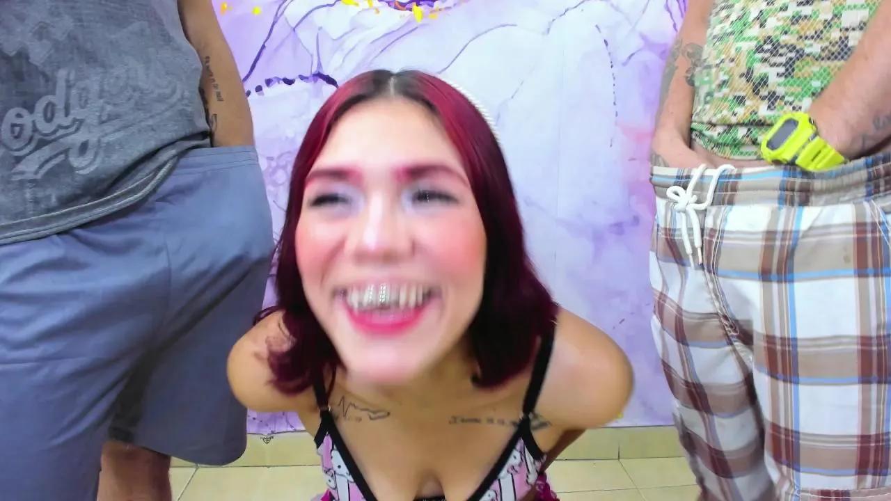 Sashacamhot on Cam4 