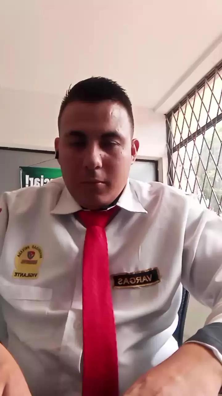 Offline Sergio201829 on Cam4