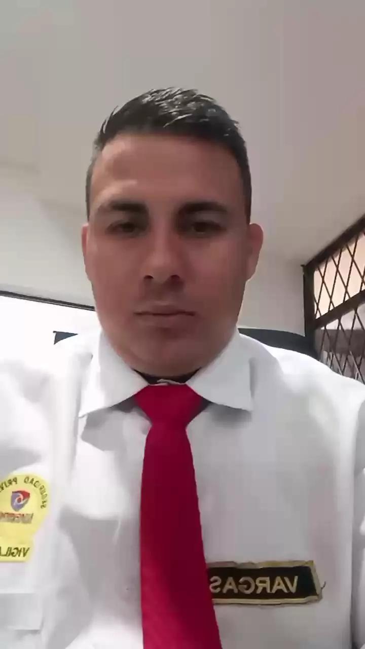 Offline Sergio201829 on Cam4