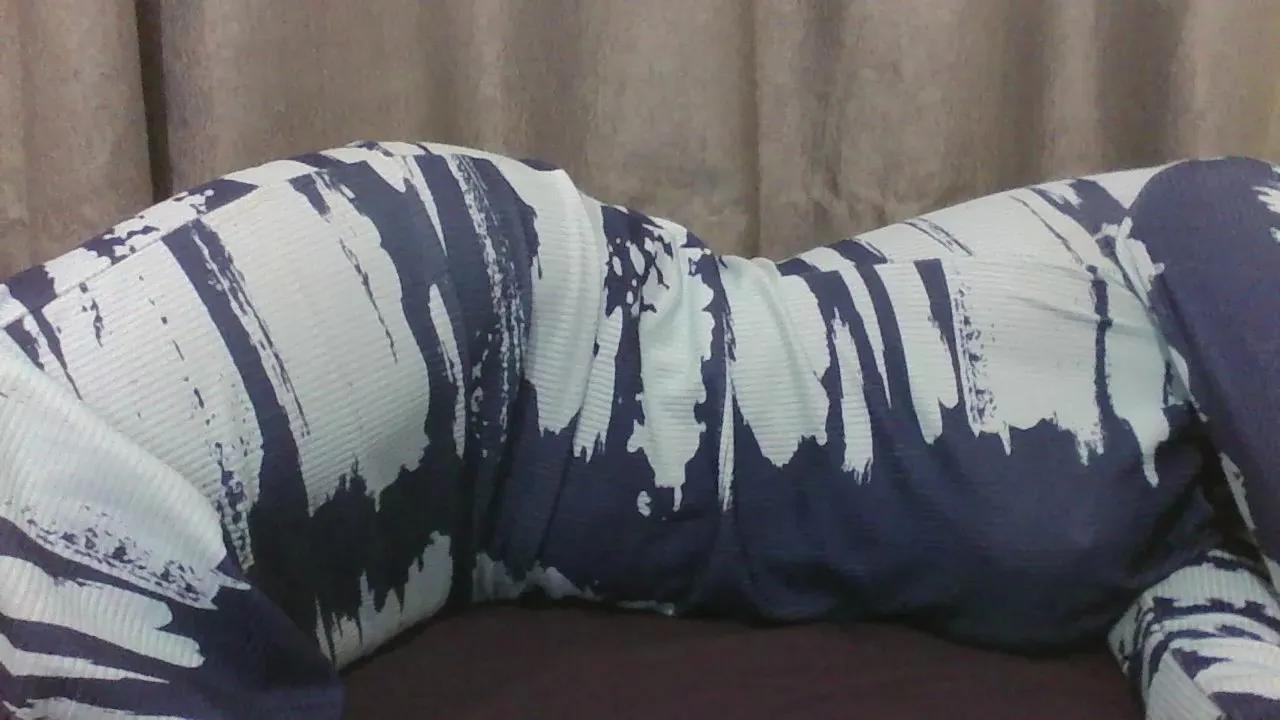 Offline Shania_lover on Cam4