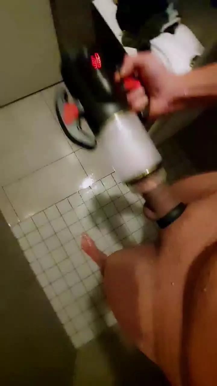 Offline SlutboyBen on Cam4