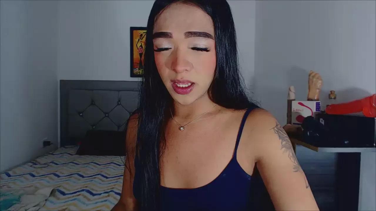 Offline sofiaxdollxxx on Cam4