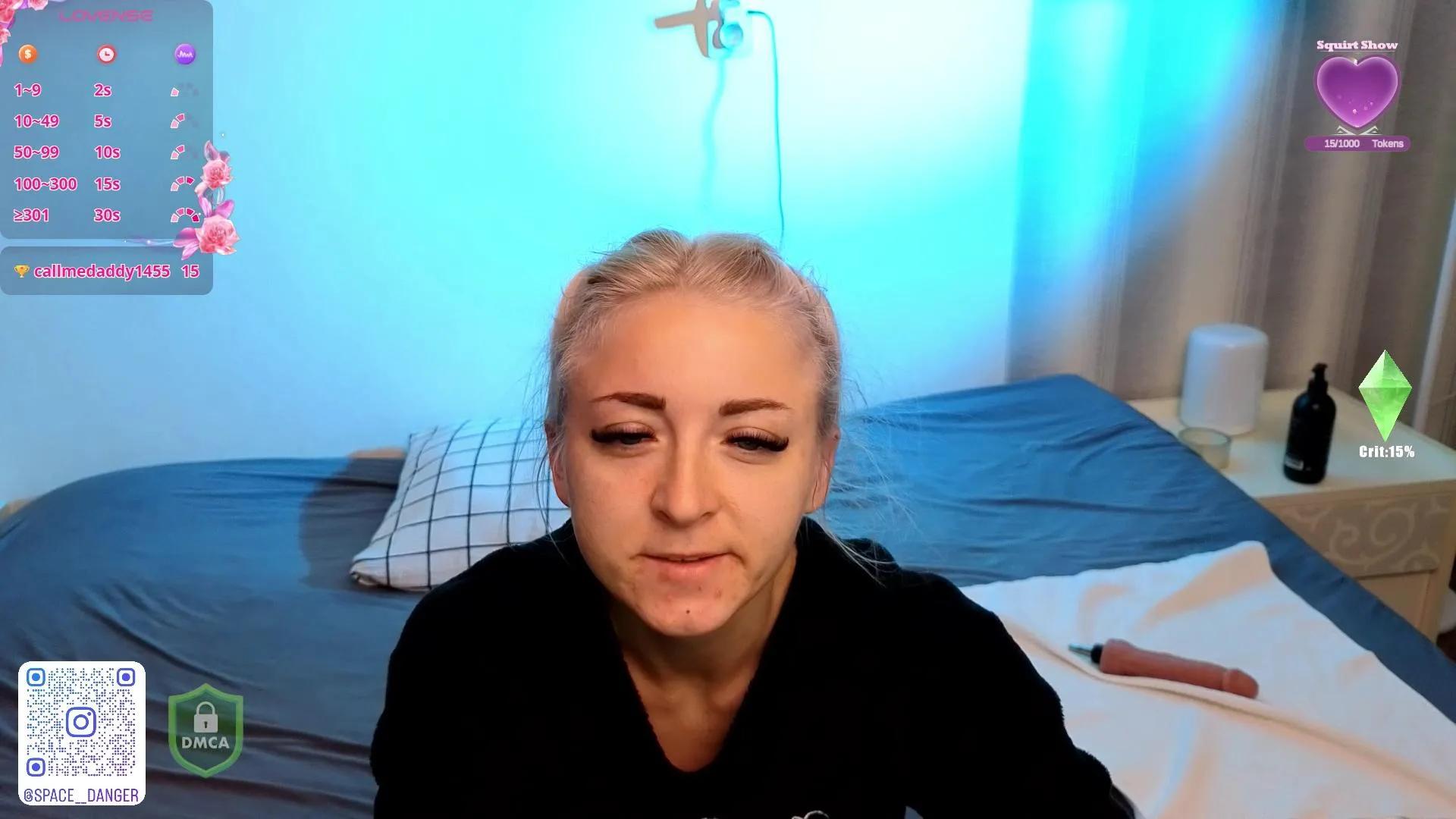 Offline space_danger on Cam4