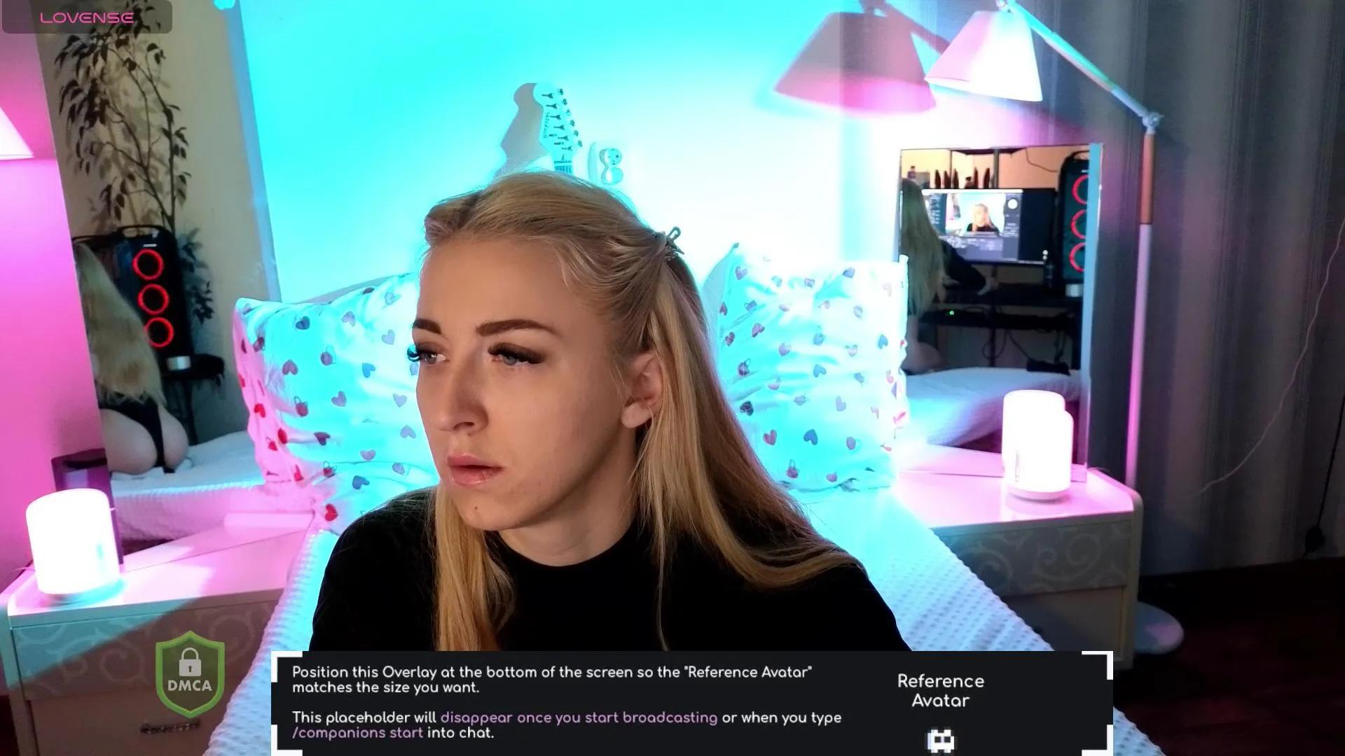 Offline space_danger on Cam4