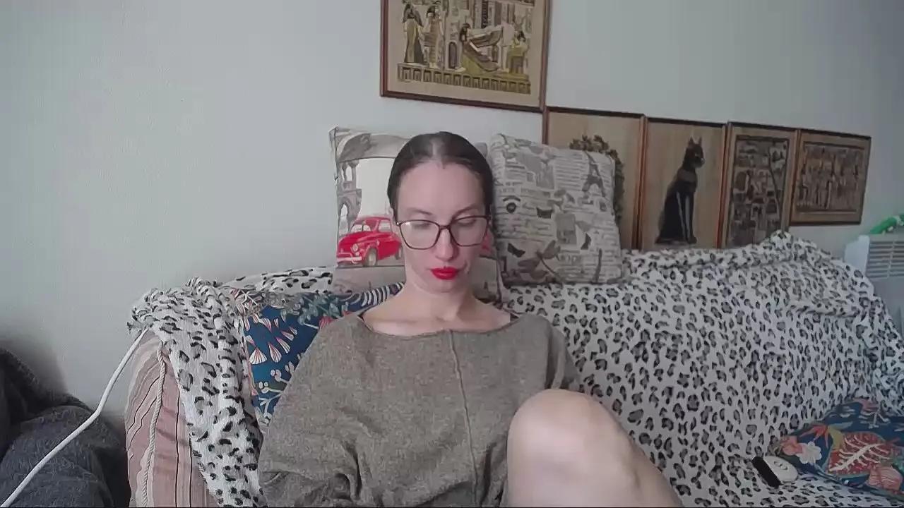 Offline SquirtyEleanor on Cam4