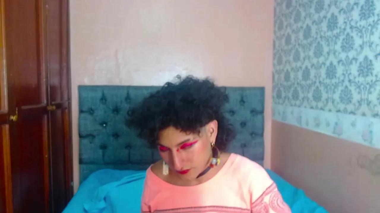 SusanHawk on Cam4 