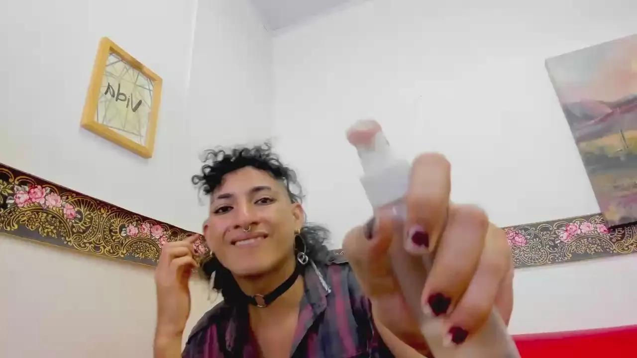SusanHawk on Cam4 