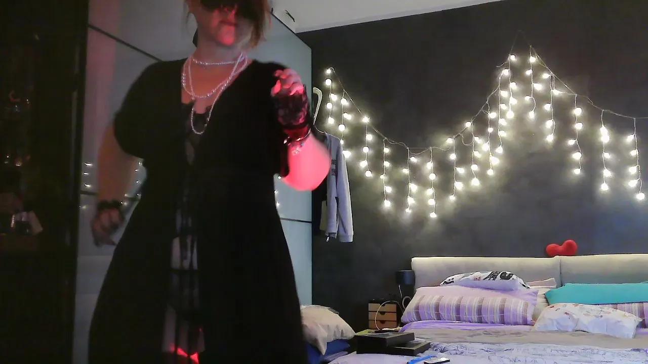 Sweet_Shahrazad on Cam4