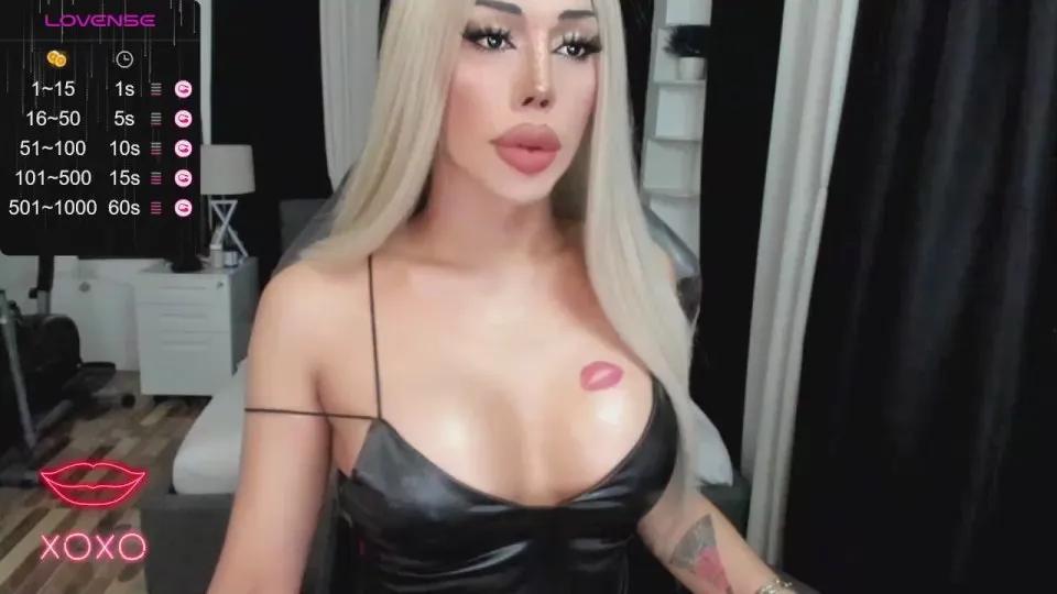 SweetestCandice on Cam4 