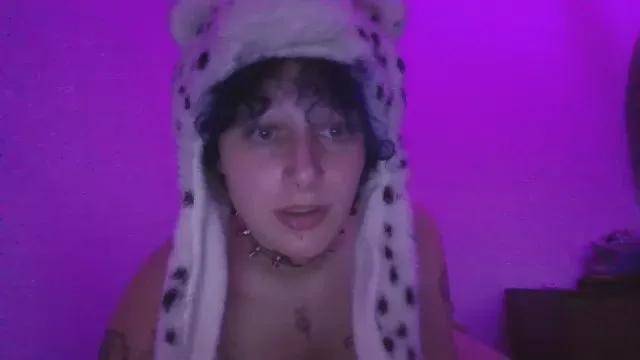 Offline Switch_Asstrid on Cam4