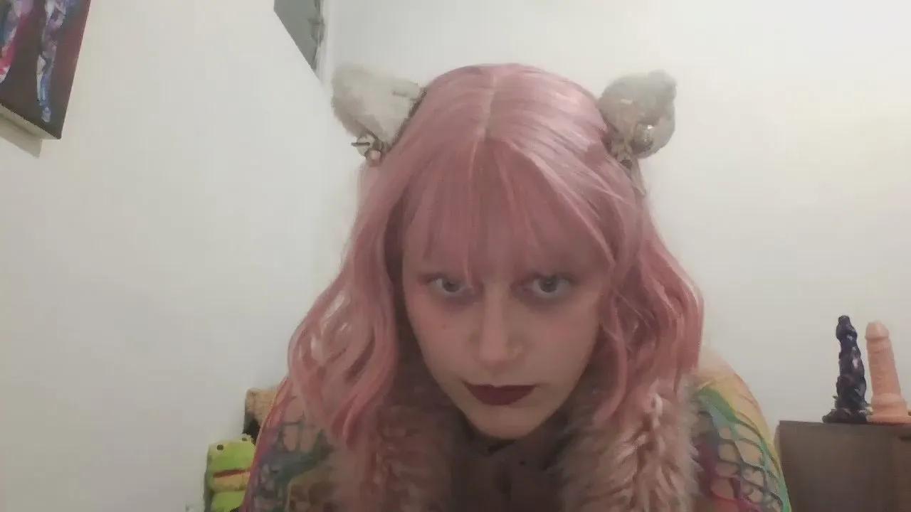 Offline Switch_Asstrid on Cam4