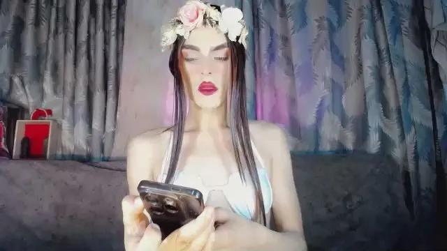 Offline TatiGil on Cam4