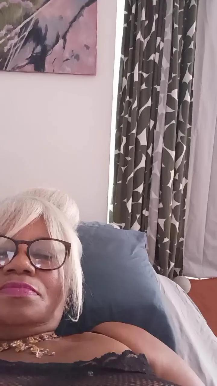 Tetasricas56 on Cam4 
