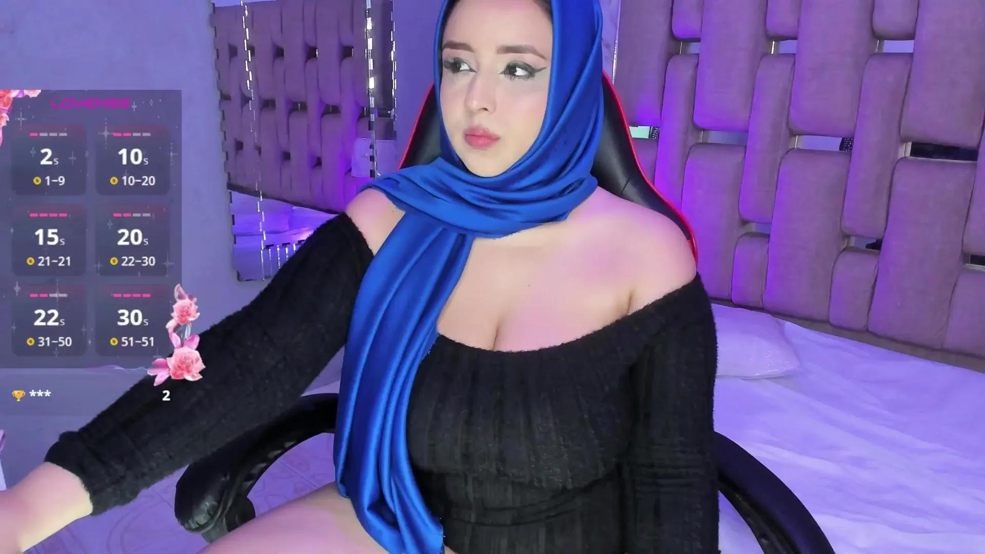 Freechat ThanaHaluff on Cam4